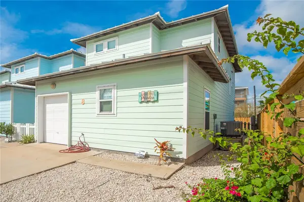 318 S Station Street #8, Port Aransas, TX 78373