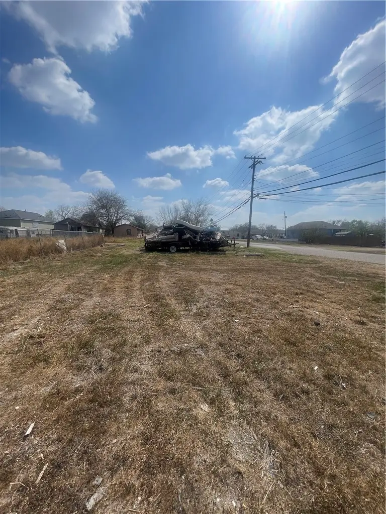 1040 Nebraska Street, Robstown, TX 78380 - #3