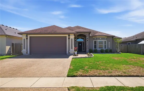 8302 Prince Charles Place, Corpus Christi, TX 78414