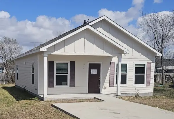 520 E Verbina Street, Taft, TX 78390