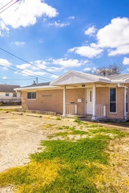 324 Hwy 359, Tynan, TX 78391 - #1