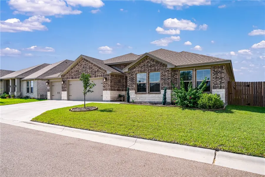 1317 London Towne Boulevard, Corpus Christi, TX 78415 - #2