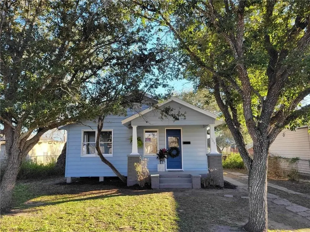 309 E Hoffman Avenue, Kingsville, TX 78363 - #1