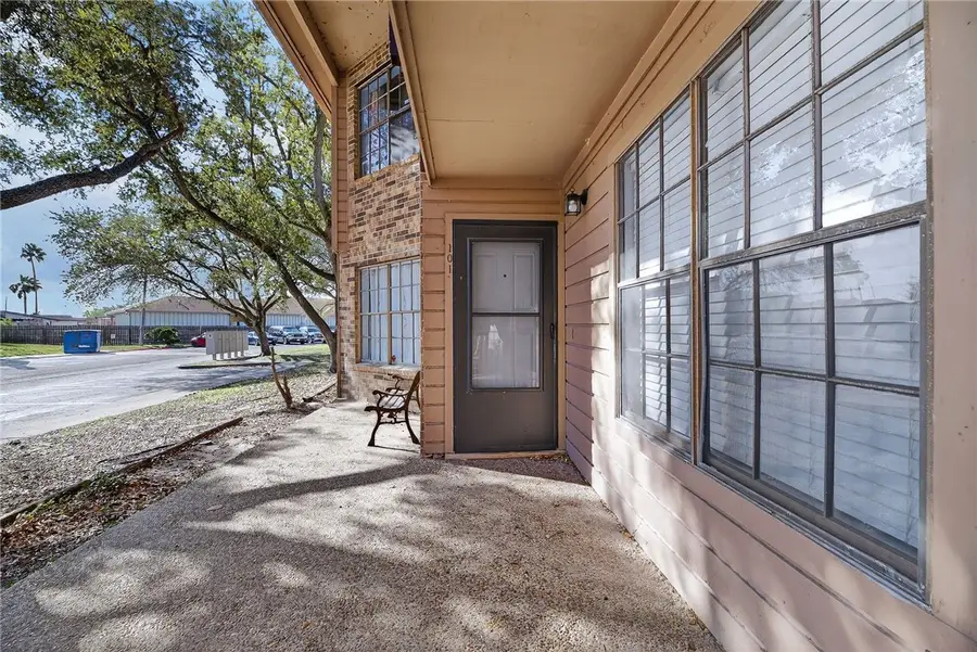 7122 Premont Drive #D101, Corpus Christi, TX 78414 - #2