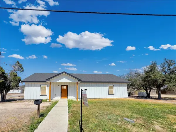 315 Schley Avenue, Alice, TX 78332
