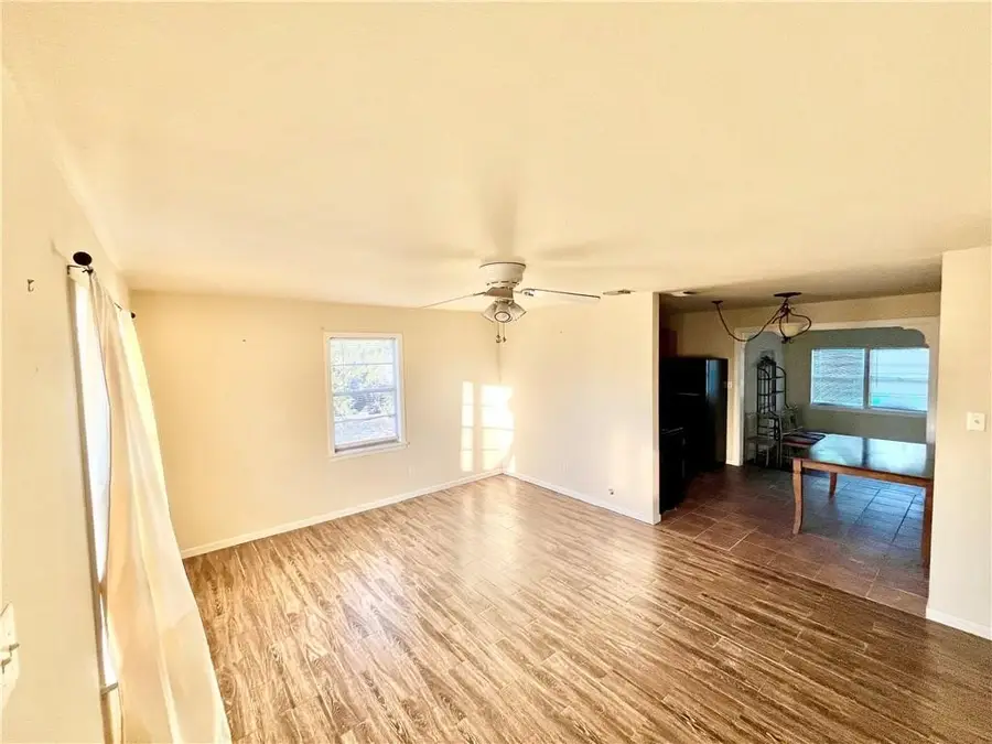 813 N Houston Street, Aransas Pass, TX 78336 - #2