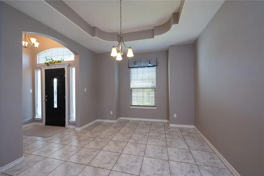 7205 Lake Placid Drive, Corpus Christi, TX 78414 - #2