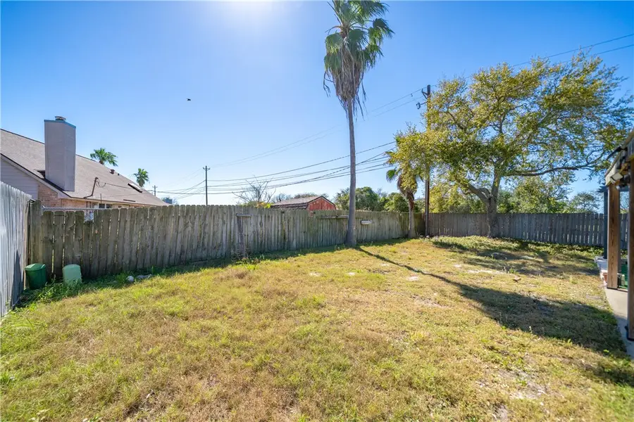 929 Saint Christopher Street, Corpus Christi, TX 78418 - #2