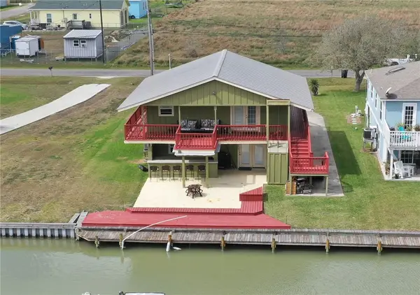 Address Withheld By Seller, Rockport, TX 78382