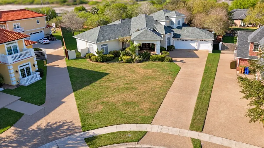 7906 Valtourmanche Drive, Corpus Christi, TX 78414 - #2