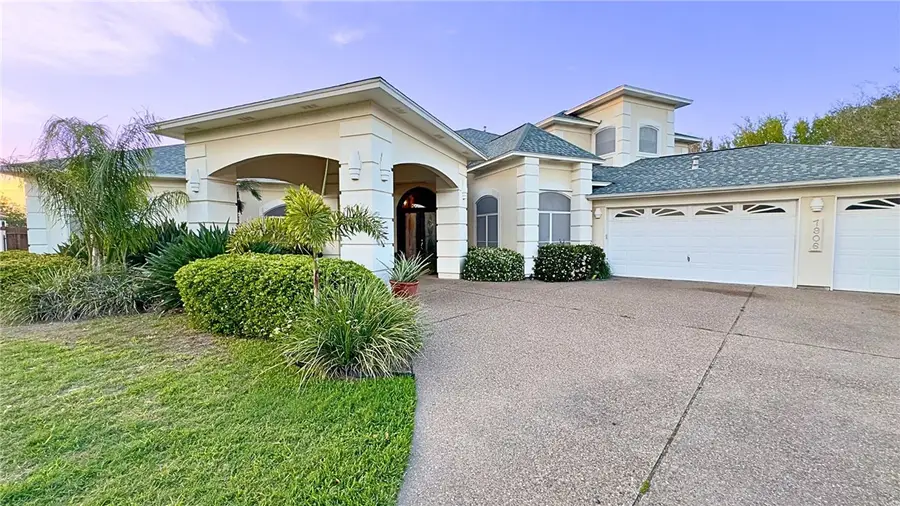 7906 Valtourmanche Drive, Corpus Christi, TX 78414 - #3