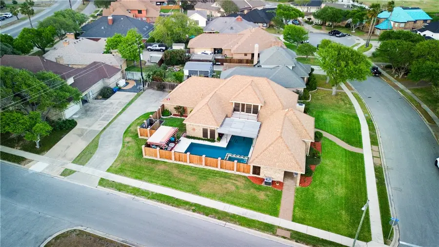 200 Doral Drive, Portland, TX 78374 - #3