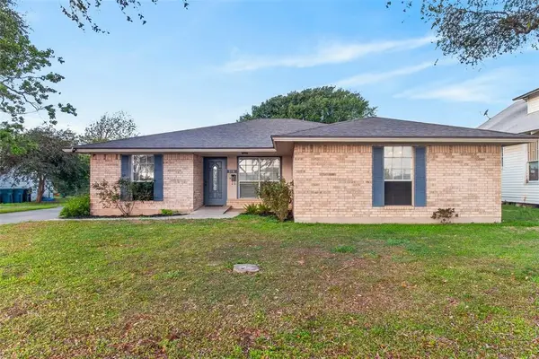 519 Moore Avenue, Portland, TX 78374