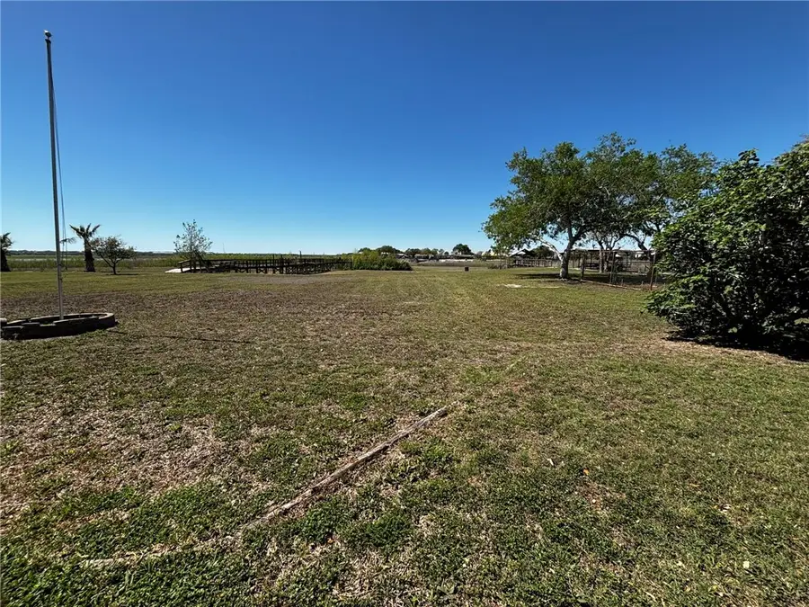 137 Harbor Circle, Mathis, TX 78368 - #3