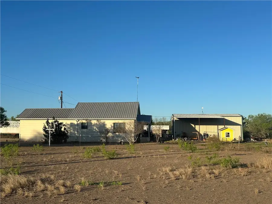 139 Fm 1545, Three Rivers, TX 78071 - #2