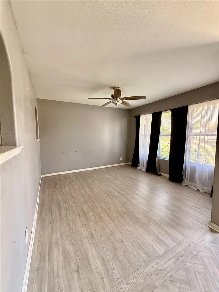 4814 Willowbrook Drive, Corpus Christi, TX 78411 - #3