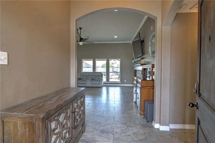 3814 Truxton Drive, Corpus Christi, TX 78414 - #3