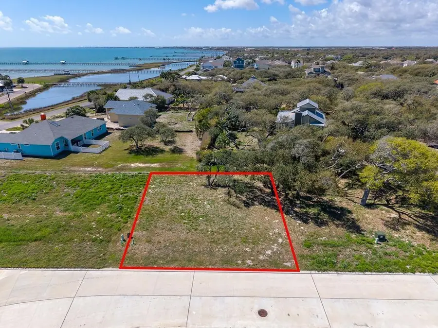 161 Breezeway Drive, Rockport, TX 78382 - #2