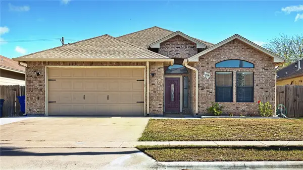 2506 Date Palm Drive, Corpus Christi, TX 78418