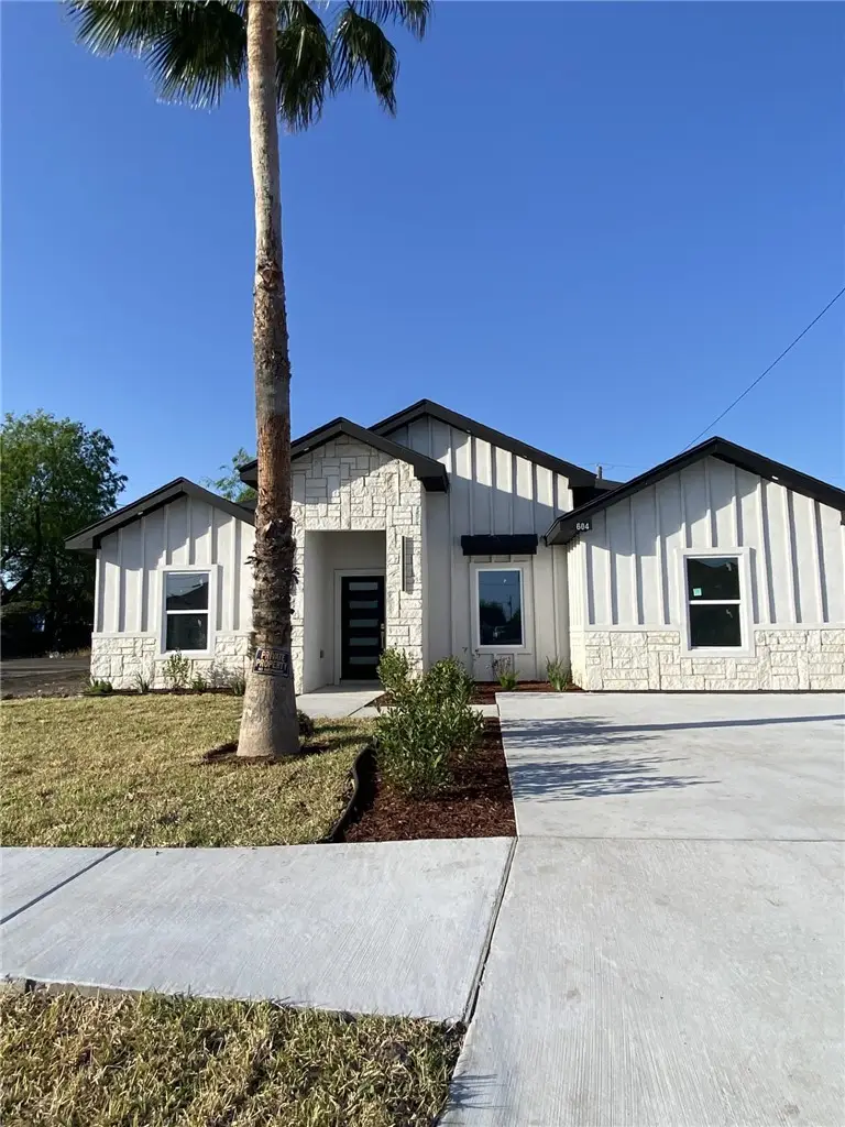 604 W La Quinta Drive, Pharr, TX 78577 - #1