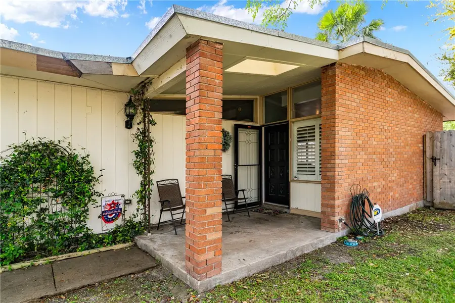 509 Parade Drive, Corpus Christi, TX 78412 - #3