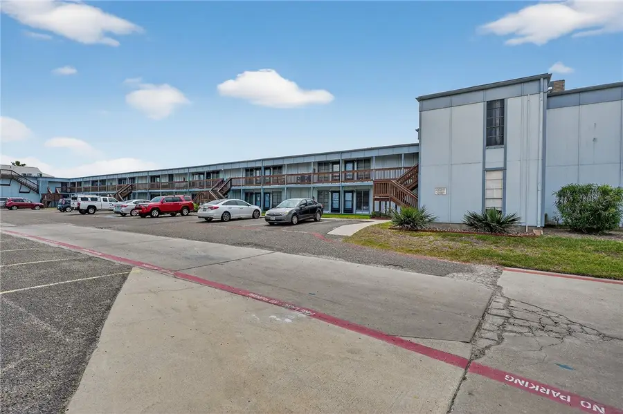 2025 S 11th St, Mustang Isle #2, Port Aransas, TX 78373 - #2