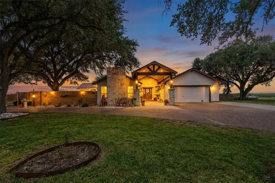 9795 County Road 2249, Sinton, TX 78387 - #1