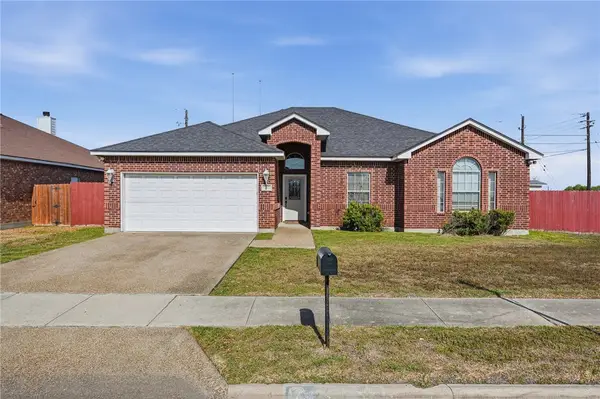 2417 Oak Brook Drive, Portland, TX 78374