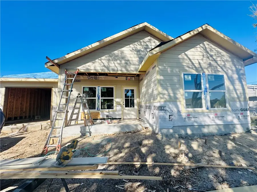 537 Pearson Street, Corpus Christi, TX 78418 - #2