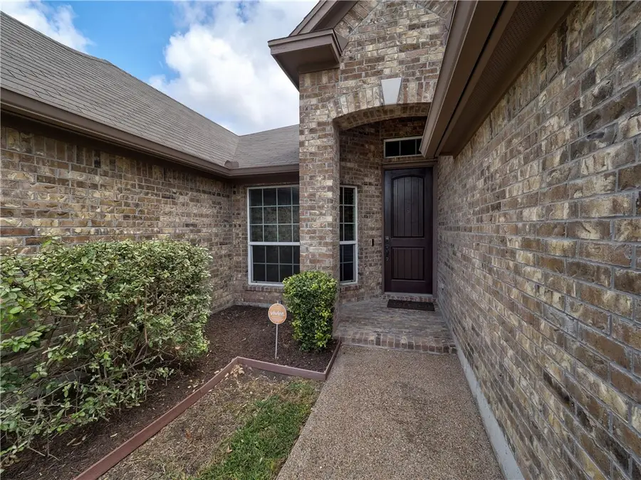 7426 Idle Hour Drive, Corpus Christi, TX 78414 - #2