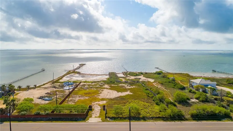 2217 Laguna Shores, Corpus Christi, TX 78418 - #2