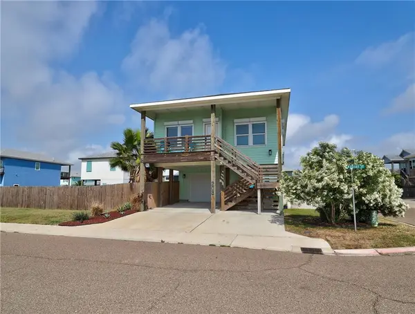 205 Port Arthur Street, Port Aransas, TX 78373