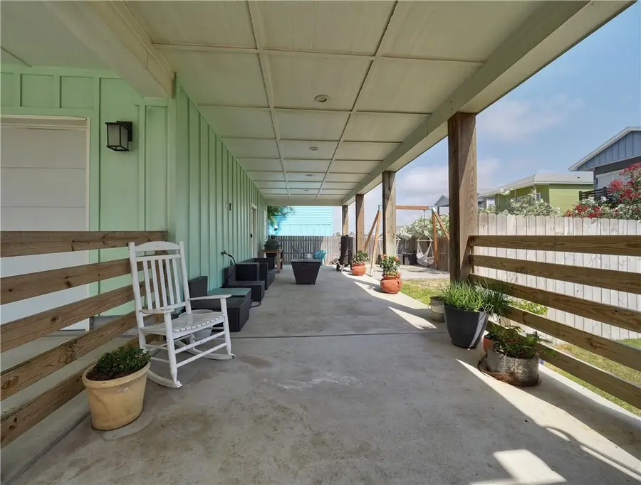 205 Port Arthur Street, Port Aransas, TX 78373 - #3