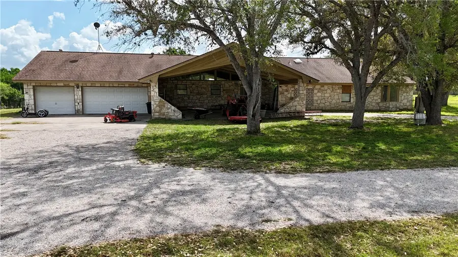 125 Agape, Woodsboro, TX 78393 - #3