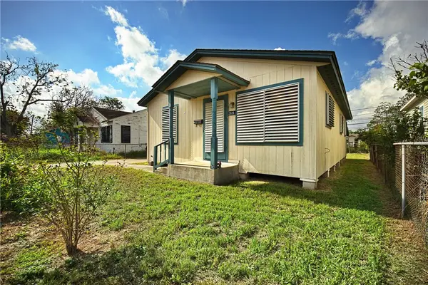 2025 Yale Street, Corpus Christi, TX 78416