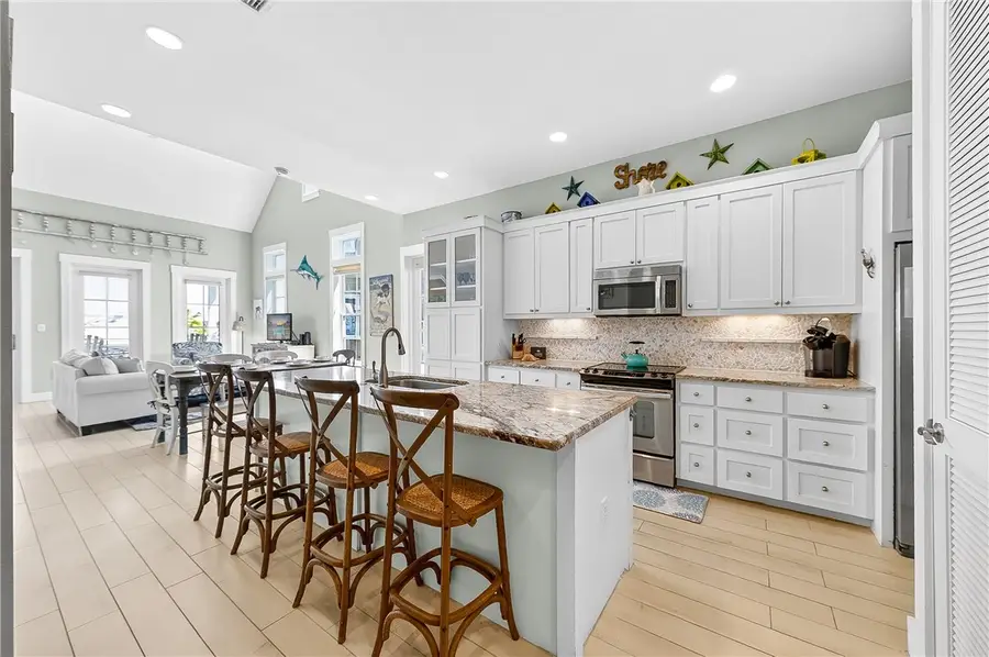 140 Social Circle #3-305, Port Aransas, TX 78373 - #2