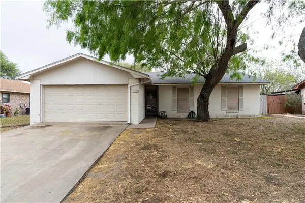 1005 Barcelona Street, Portland, TX 78374