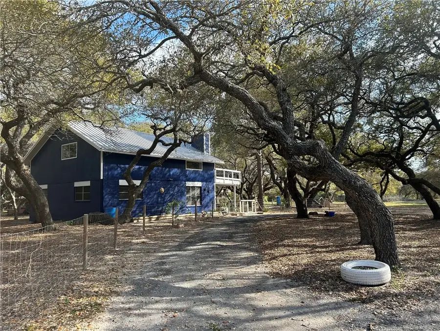 2153 6th Street, Ingleside, TX 78362 - #2