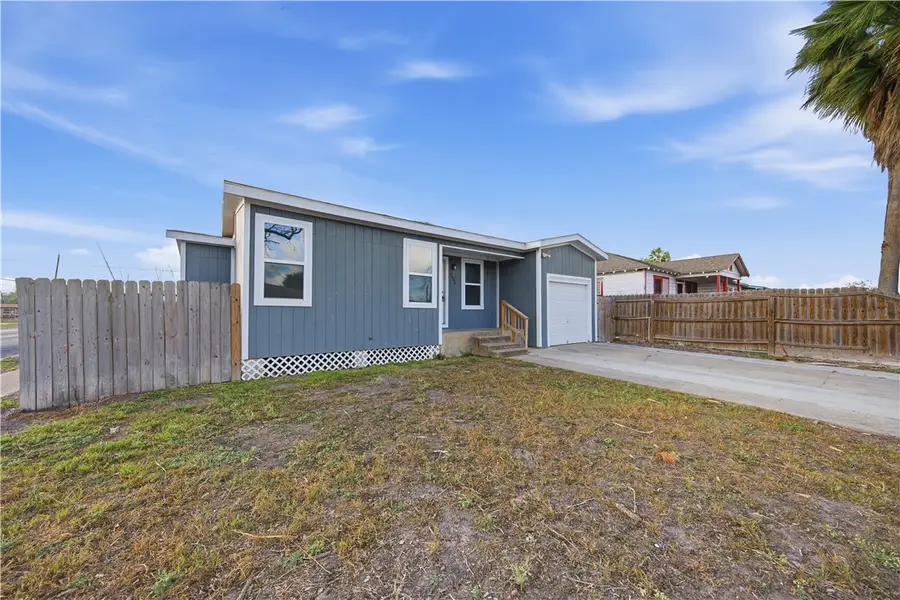 4845 Johnston Drive, Corpus Christi, TX 78415 - #2