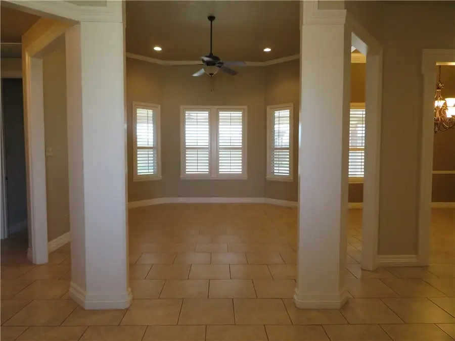 5803 S Oso Parkway, Corpus Christi, TX 78414 - #3