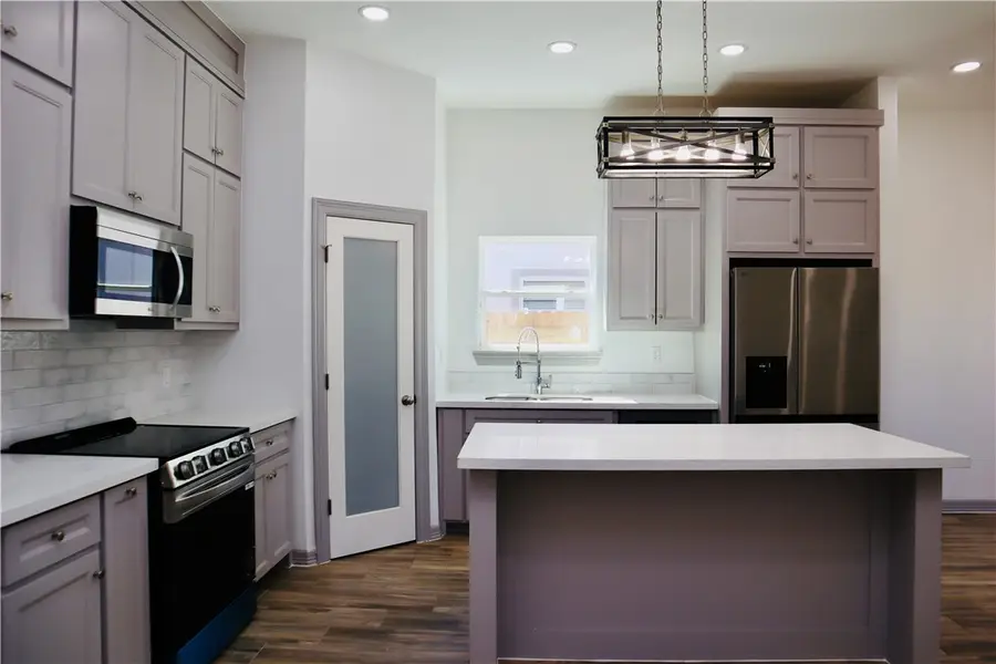 505 W Ragland, Kingsville, TX 78363 - #3