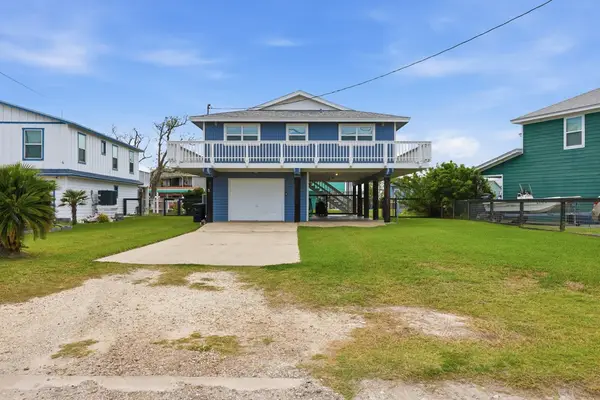 3 Scallop Drive, Rockport, TX 78382