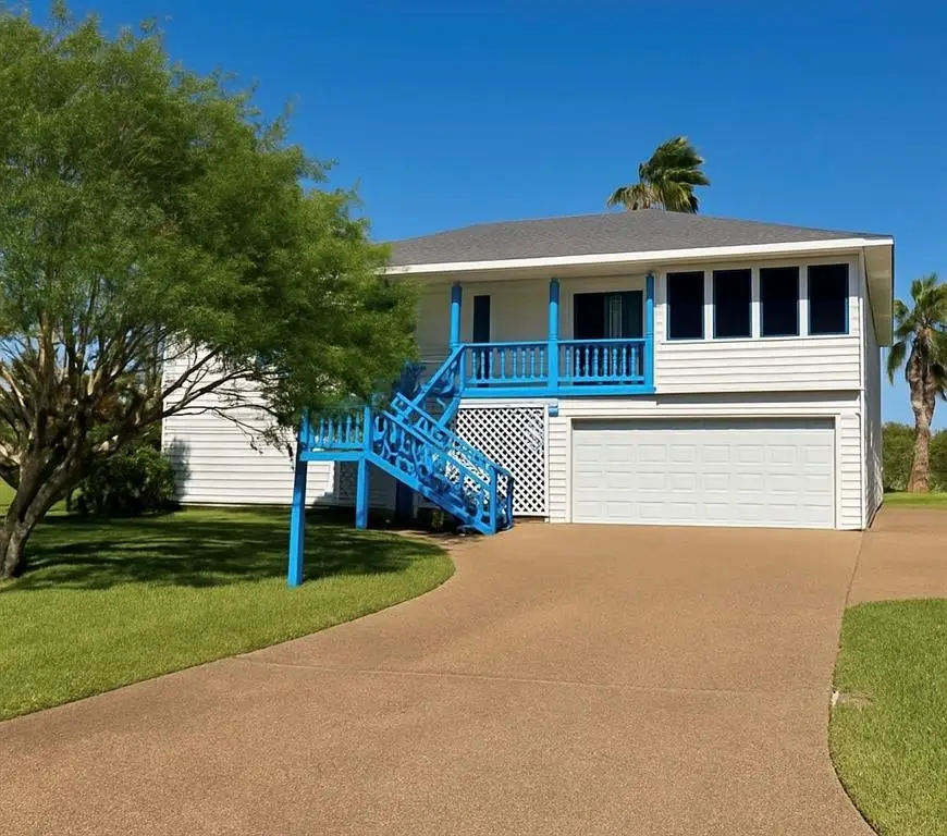 39 Front Street, Rockport, TX 78382 - #1