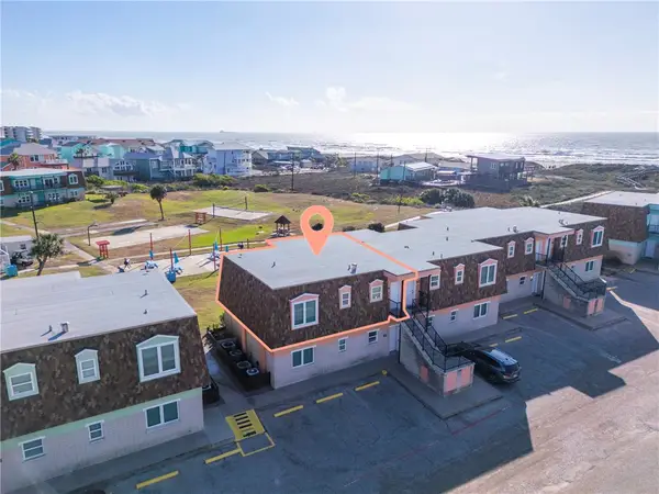 700 Island Retreat #32, Port Aransas, TX 78373