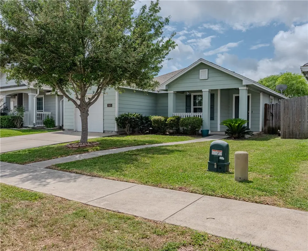 7405 Russ, Corpus Christi, TX 78414 - #1