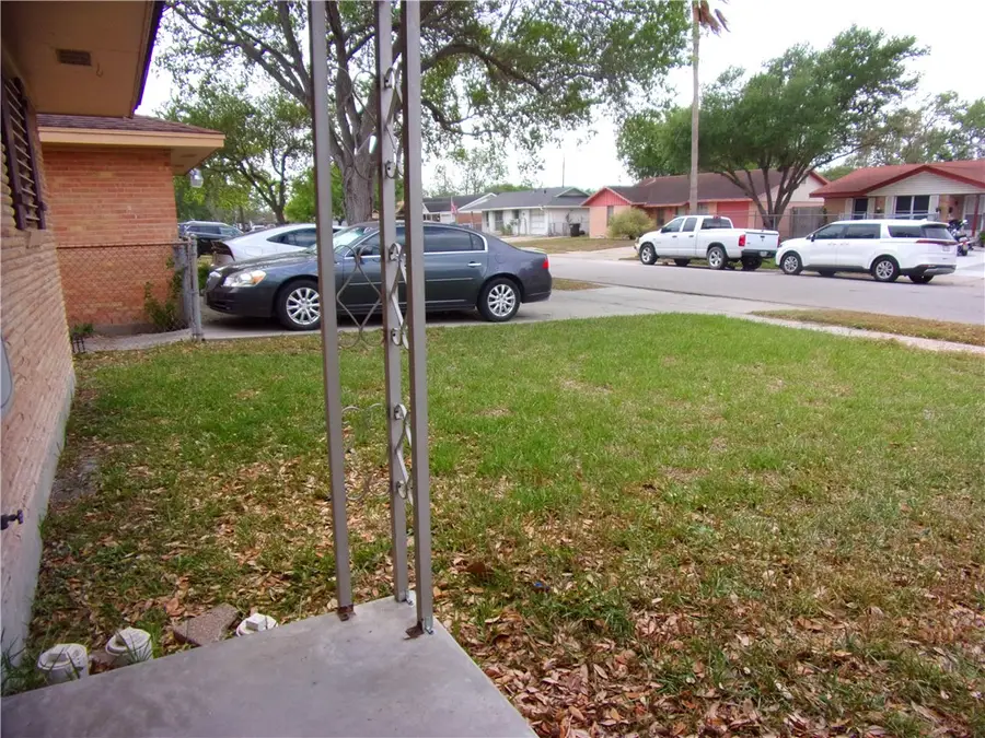 4730 Orchid, Corpus Christi, TX 78416 - #3