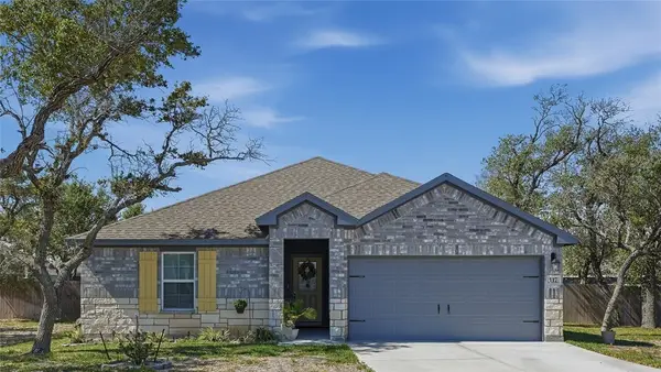 117 Aruba Drive, Rockport, TX 78382