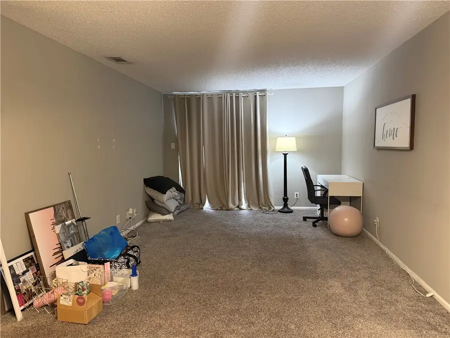 923 Vance Jackson, San Antonio, TX 78201 - #3