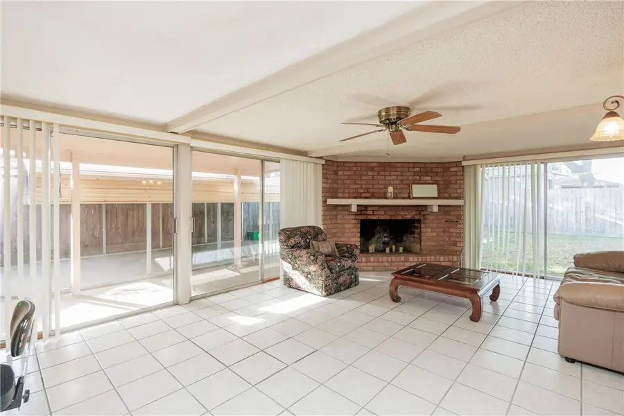 4025 Tripoli Drive, Corpus Christi, TX 78411 - #3