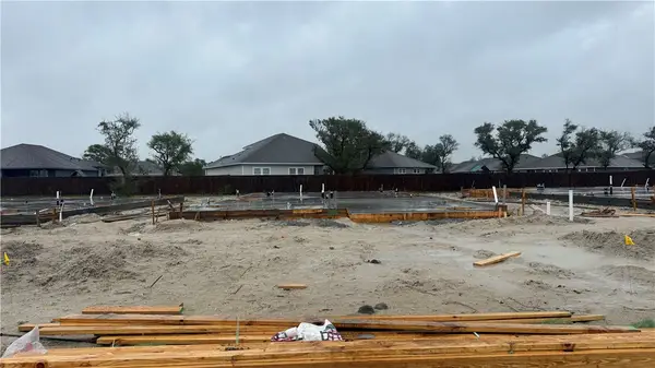 161 Grenada Drive, Rockport, TX 78382